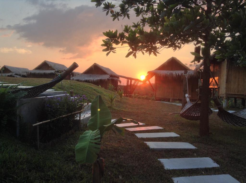 Phuree Hut Koh Phayam Habitación foto